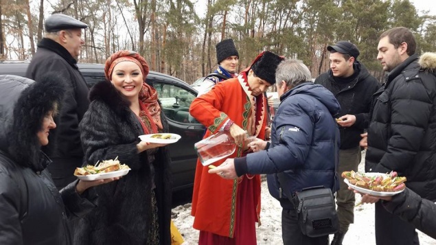 Вырубка зеленой зоны на ул. Жмаченко, 28: связь с избиением Чорновол и экс-директором «Киевзеленстроя»