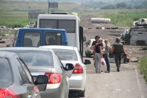 В Луганской области полностью перекрыт последний пункт пропуска