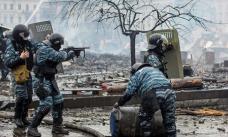 В діях беркутівців, які стріляли в людей на Майдані, У Гаазі не виявили складу злочину