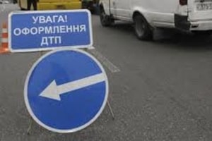 В Киеве скорая переехала двух человек