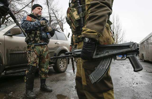 Жители Новоазовска жестко утихомирили пьяного оккупанта, учинившего дебош в магазине