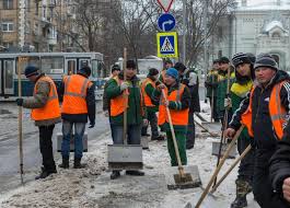 Зарплата киевских дворников будет в полтора раза выше, чем у полицейских