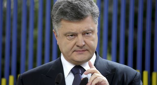 США и ЕС хотят скорейшего устранения Порошенко