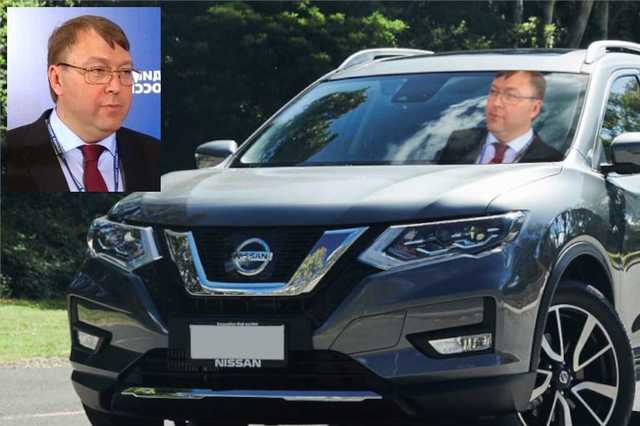 В Белгородской области чиновник Александр Ищенко ездит на Nissan X-Trail от местной компании ООО «Герба»